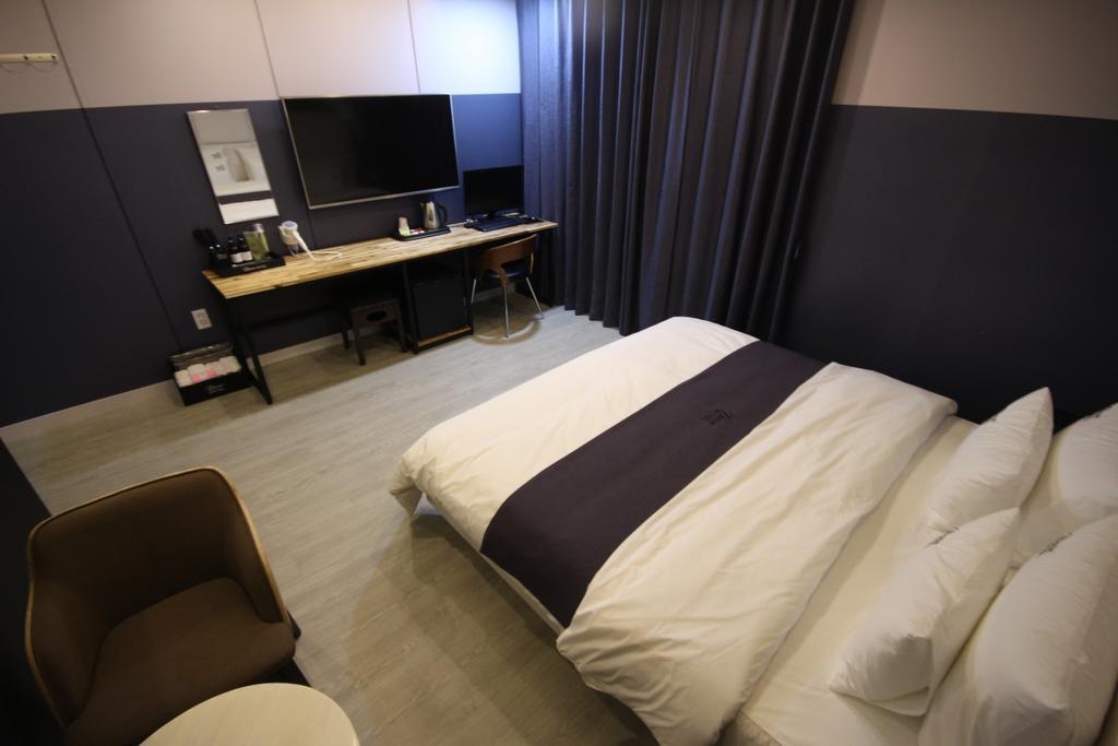 Dove Hotel Ilsan Ni Buitenkant foto