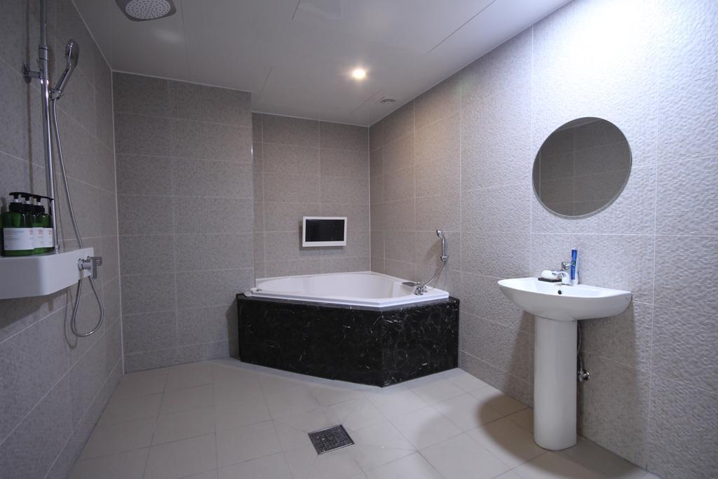Dove Hotel Ilsan Ni Buitenkant foto