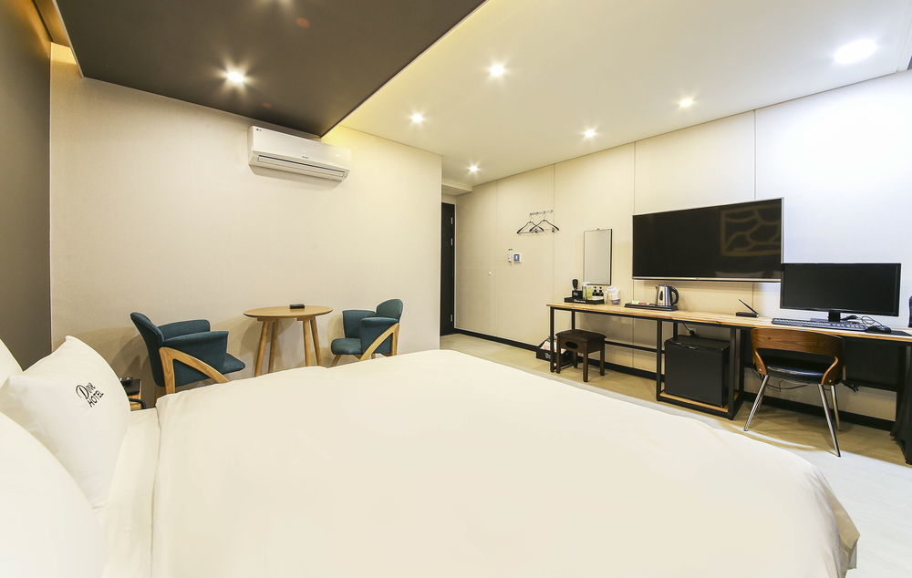 Dove Hotel Ilsan Ni Buitenkant foto