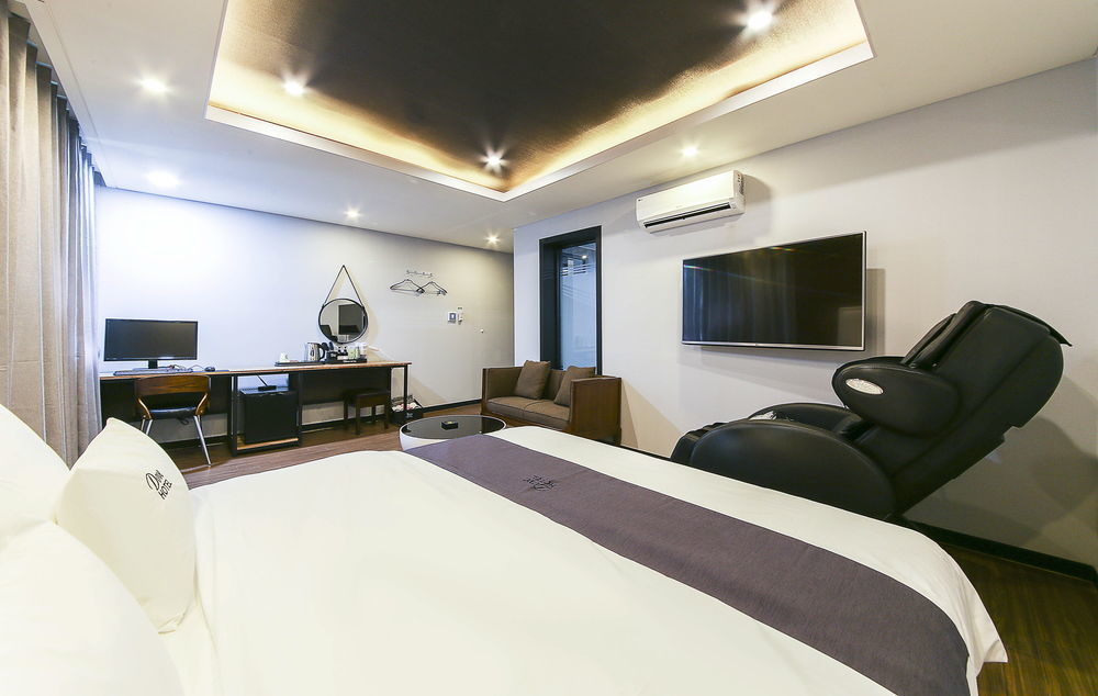 Dove Hotel Ilsan Ni Buitenkant foto